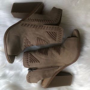 VICI Peep Toe Heeled Booties Size 6